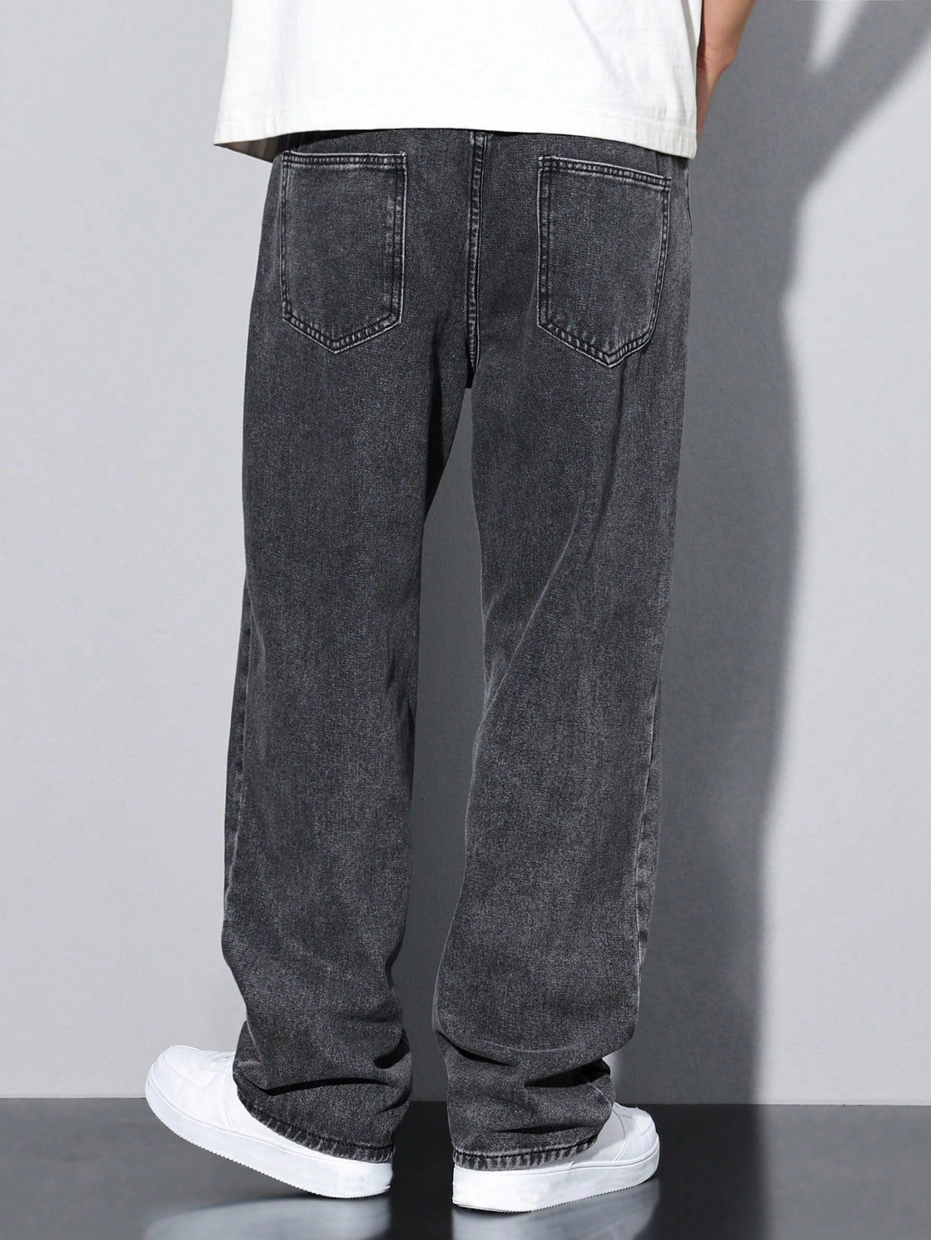 Manfinity Hypemode Loose Men Slant Pocket Straight Leg Jeans, Grey Baggy Jeans Men, Baggy Jeans Men Black, Men'S Washed Baggy Jeans